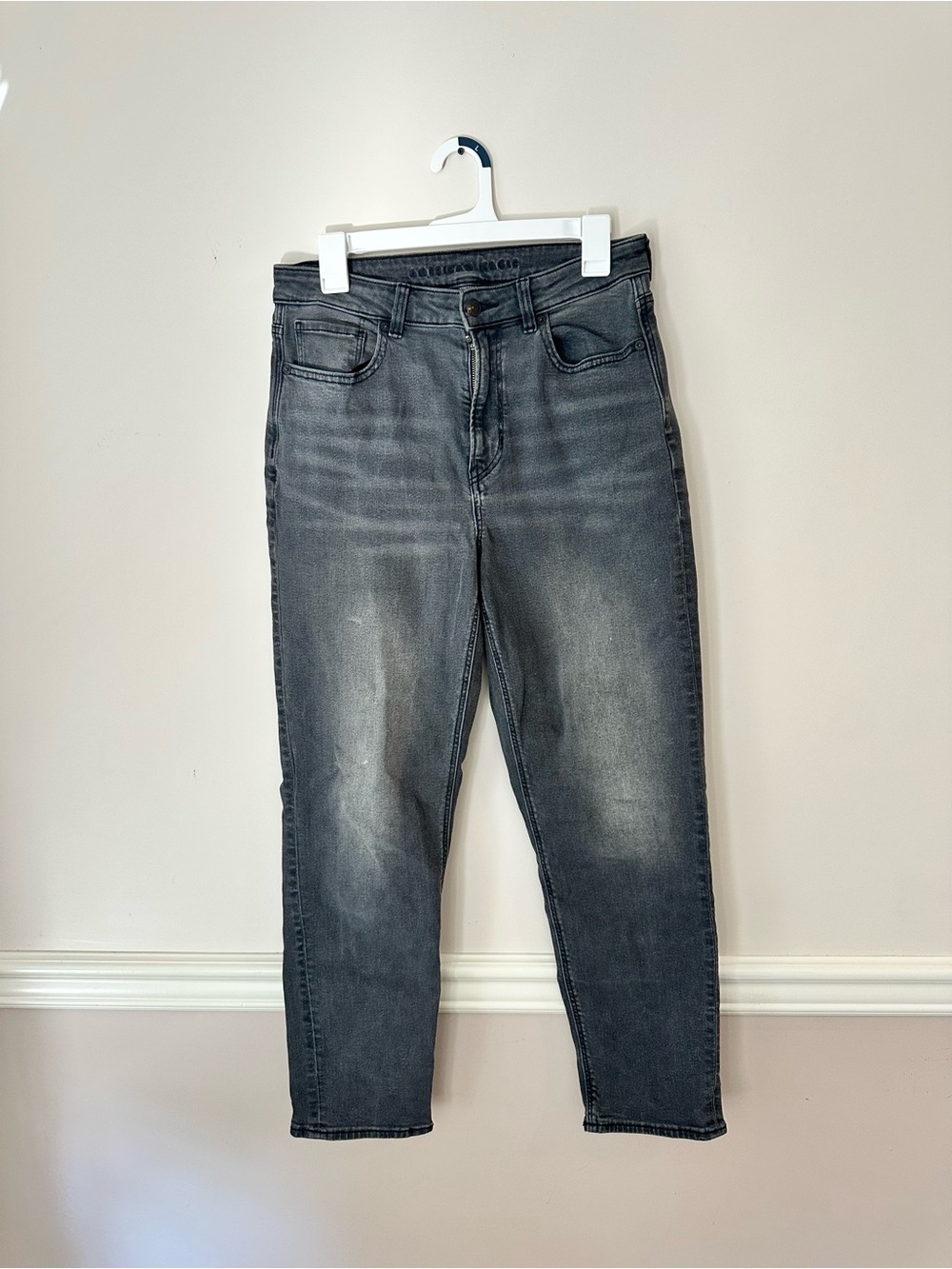 American Eagle Outfitters Women's Straight Leg Jeans - Washed Black